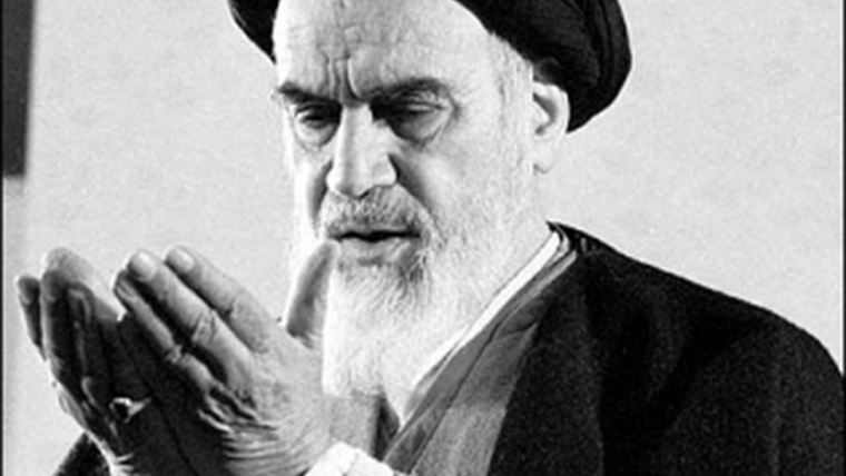 100 thënie nga İmam Khomeini